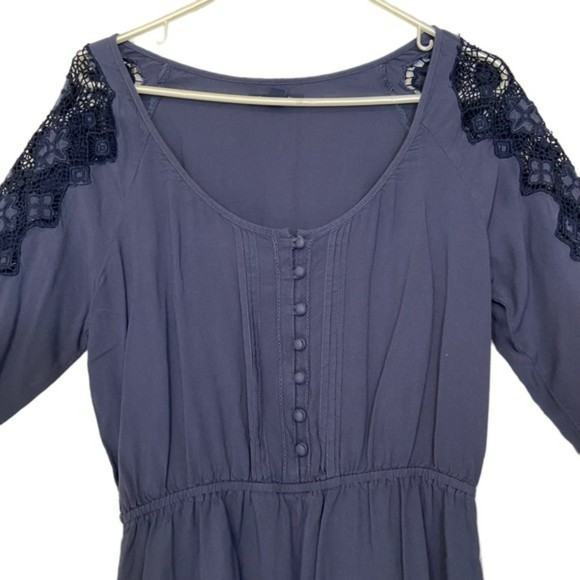 American Eagle 3 Quarter Sleeve Scoop Neck Casual Dress - Picture 4 of 11